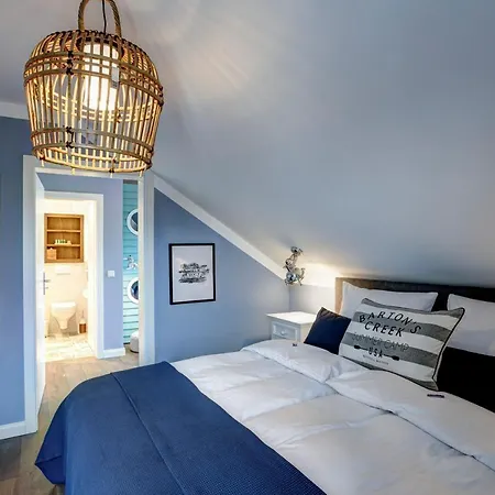 Seventy Seven * Timmendorfer Strand