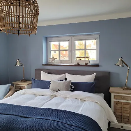 Seventy Seven Timmendorfer Strand